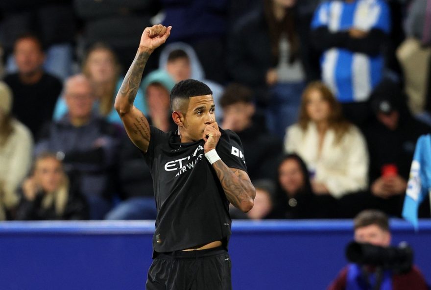 savinho-renova-contrato-com-o-manchester-city-ate-20313A-destaque-e-potencial-em-foco