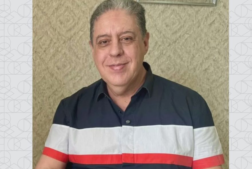 secretario-da-fazenda-de-maringa-e-alvo-de-operacao-da-pf-por-lavagem-de-dinheiro-no-narcotrafico-internacional.-casa-de-carlos-augusto-ferreira-e-alvo-de-busca