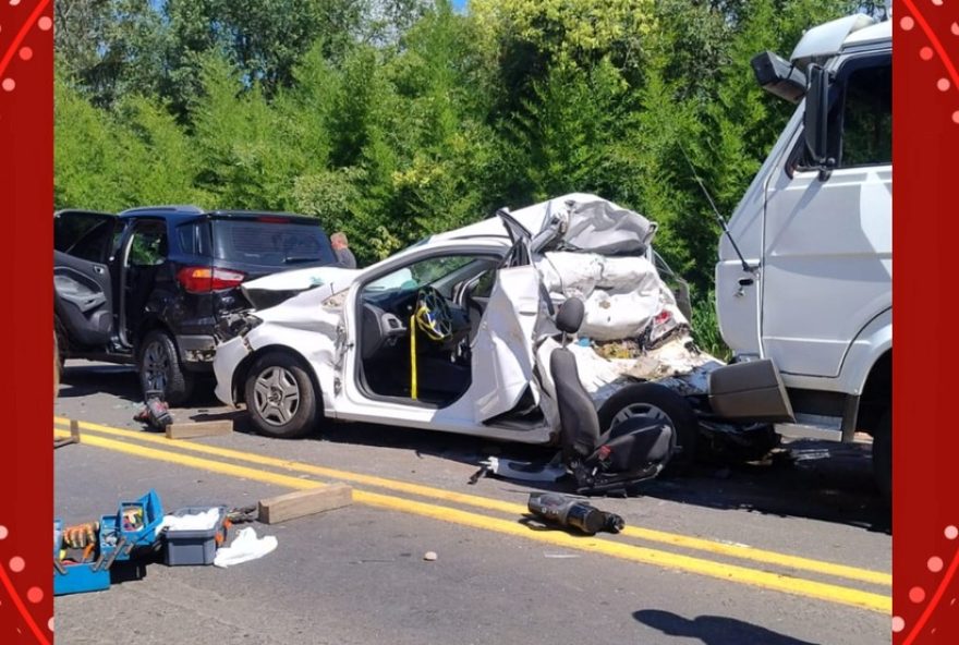 seis-feridos-em-grave-acidente-na-br-4762C-conhecida-como-rodovia-da-morte-no-parana seis-feridos-em-grave-acidente-na-br-4762C-conhecida-como-rodovia-da-morte-no-parana