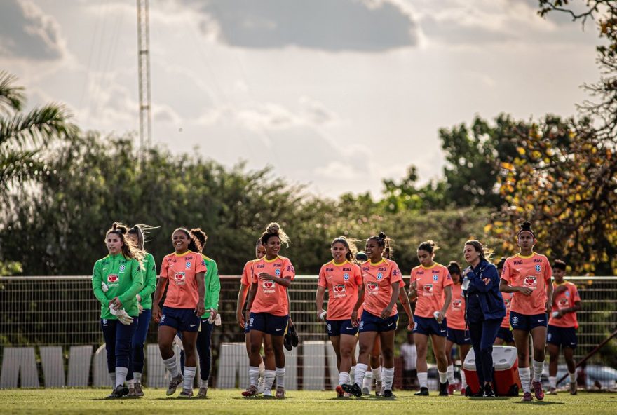 selecao-brasileira-feminina-sub-20-treina-e-joga-em-vila-nova-para-sul-americano-2026 selecao-brasileira-feminina-sub-20-treina-e-joga-em-vila-nova-para-sul-americano-2026