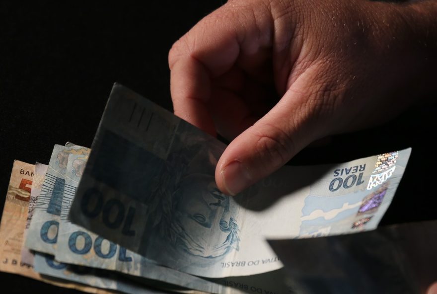 senado-aprova-projeto-que-facilita-a-portabilidade-de-conta-salario-entre-bancos