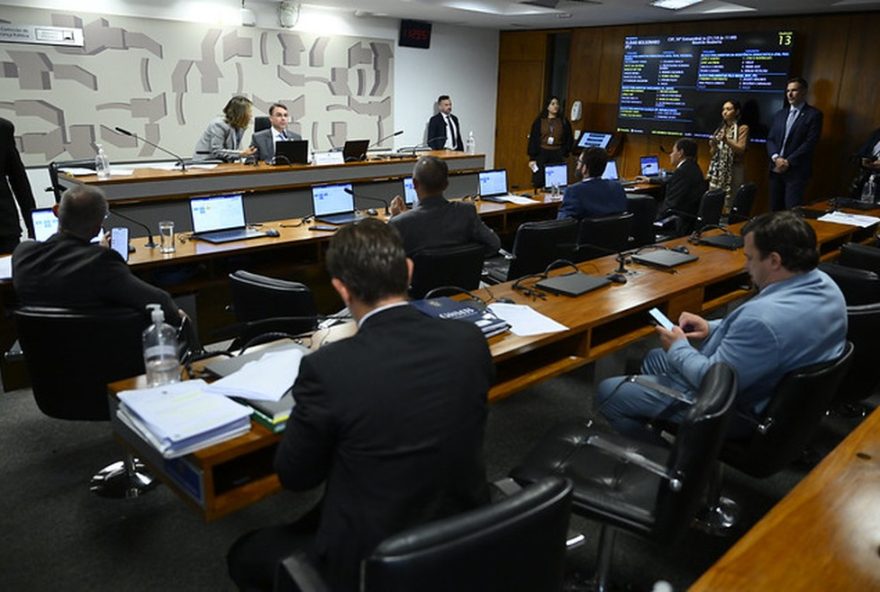 senado-aprova-projeto-que-permite-motoristas-recusarem-corridas-em-areas-de-alta-criminalidade