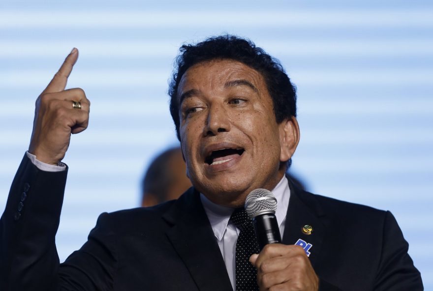 senador-do-pl-tentou-dar-carteirada-para-acessar-papudinha2C-onde-bolsonaro-esta-preso