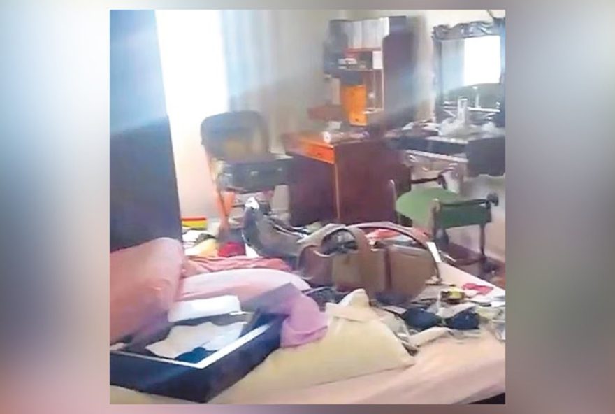 senador-flavio-bolsonaro3A-residencia-dos-avos-invadida-por-bandidos-em-resende