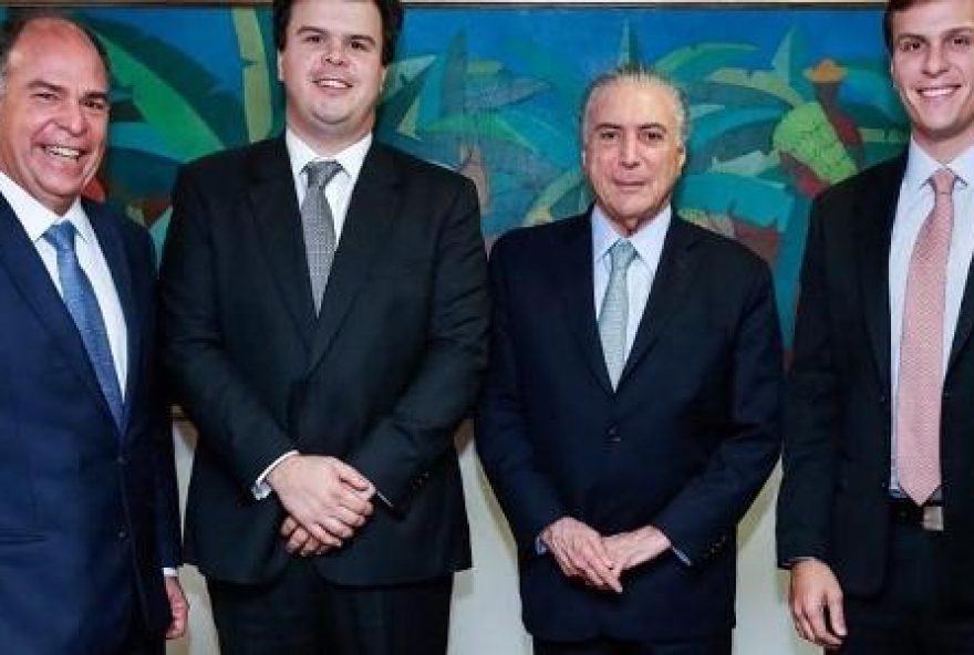 senador-investigado-pela-pf-exerce-forte-influencia-no-sertao-e-transitou-de-dilma-a-bolsonaro senador-investigado-pela-pf-exerce-forte-influencia-no-sertao-e-transitou-de-dilma-a-bolsonaro