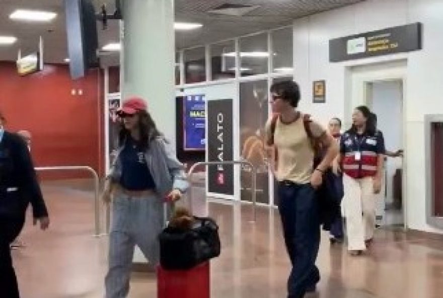 shawn-mendes-e-bruna-marquezine-sao-vistos-juntos-em-maceio