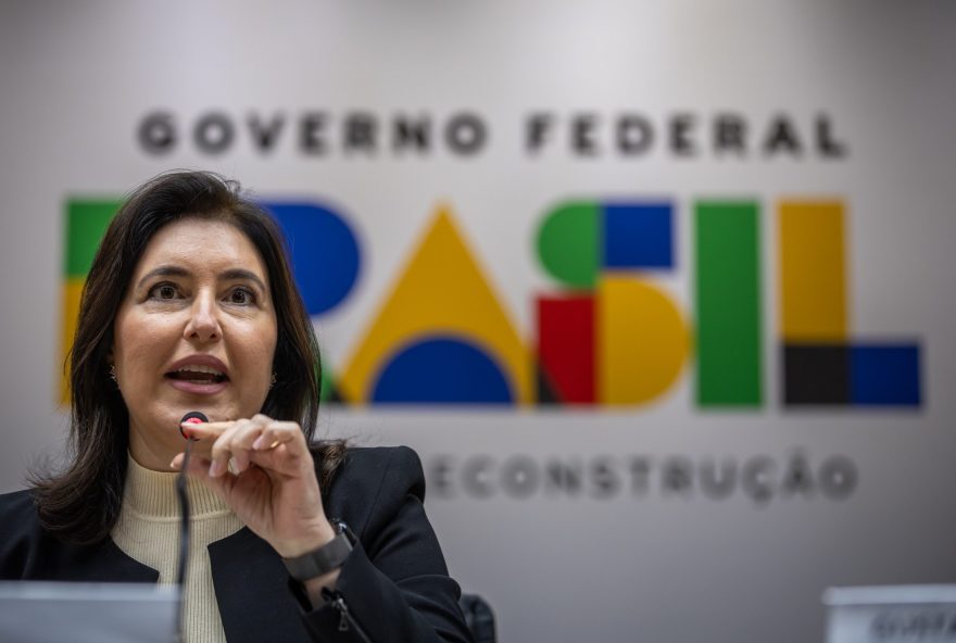 simone-tebet-deixa-mdb-e-se-filia-ao-psb-para-disputar-o-senado-por-sp simone-tebet-deixa-mdb-e-se-filia-ao-psb-para-disputar-o-senado-por-sp