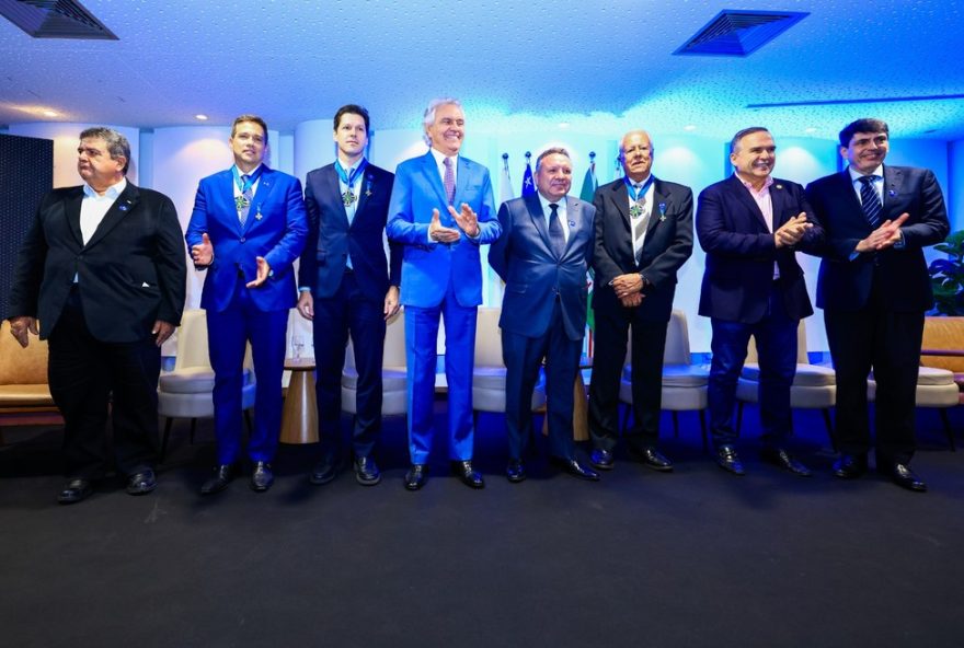 sistema-ocb2Fgo-homenageia-liderancas-do-cooperativismo-em-cerimonia-de-entrega-da-comenda-e-do-diploma-do-merito-cooperativo-2025