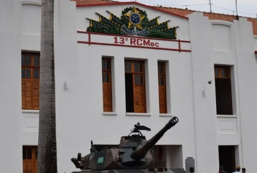 soldado-agredido-em-quartel-em-sao-paulo-esta-tomando-calmantes3A-exercito-investiga-caso-de-agressao-em-pirassununga