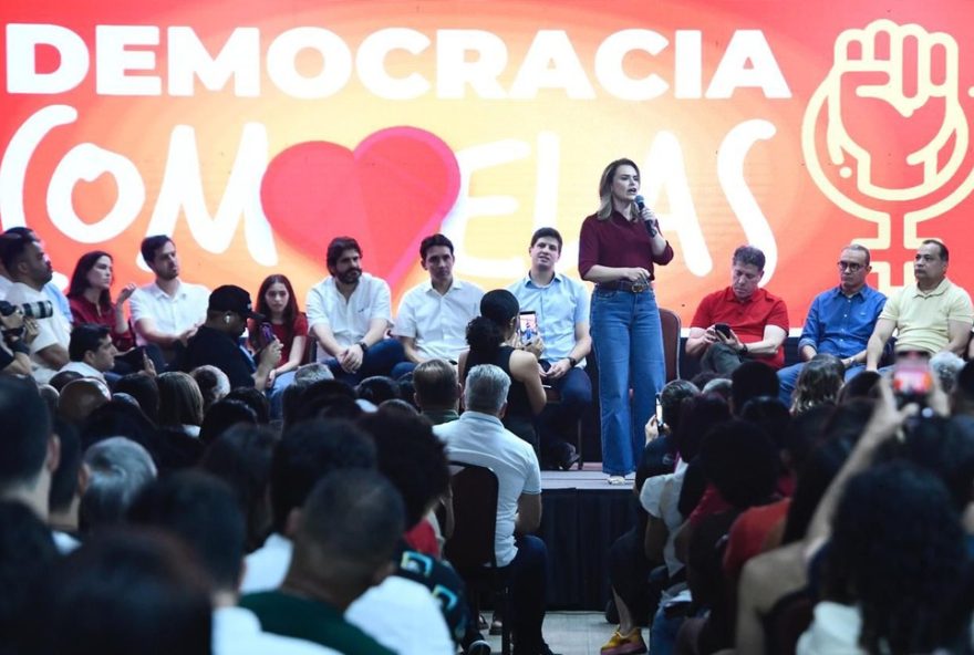 solidariedade-lanca-pre-candidatura-de-marilia-arraes-ao-senado-em-evento-no-recife