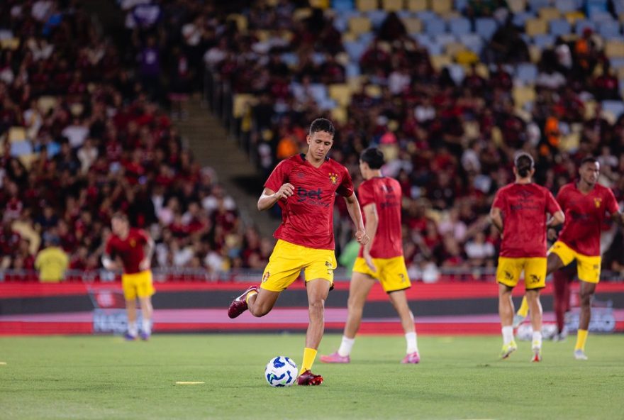 sport-encaminha-venda-de-riquelme-ao-botafogo-por-r2411-milhoes