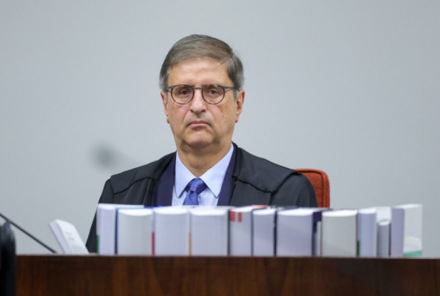 stf-deve-fixar-penas-entre-25-e-30-anos-para-reus-da-trama-golpista