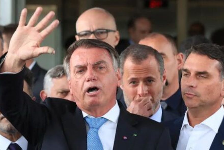 stf-mantem-bolsonaro-preso-no-19o-batalhao-da-pm-apos-votacao-de-moraes-e-dino stf-mantem-bolsonaro-preso-no-19o-batalhao-da-pm-apos-votacao-de-moraes-e-dino