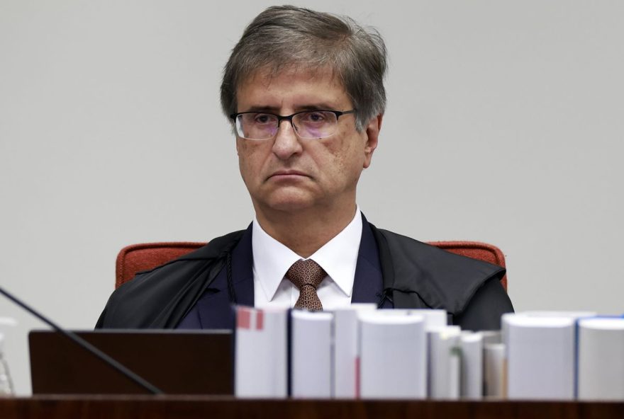 stf-solicita-parecer-da-pgr-sobre-risco-de-fuga-de-bolsonaro