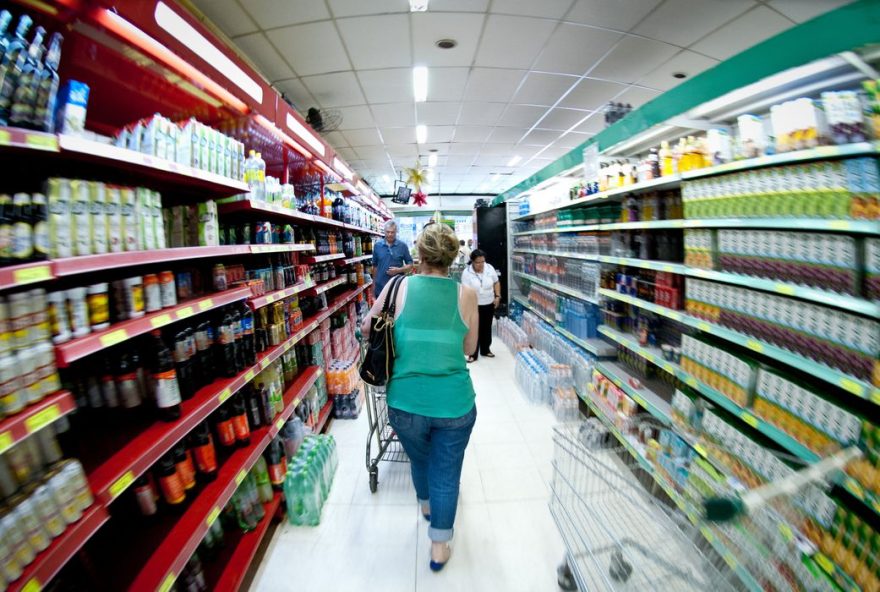 O Consumo nos Lares Brasileiros, medido pela Associação Brasileira de Supermercados (Abras), registrou alta de 4,24% em julho, na comparação com o mês anterior. 
(Foto: Reprodução/ Agência Brasileir)