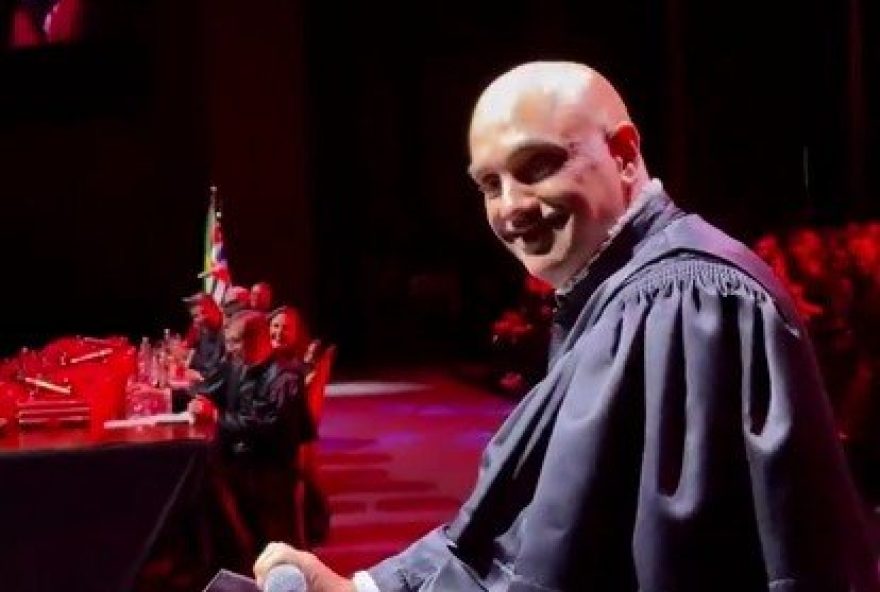 suprema-corte-malvada3A-alexandre-moraes-ri-apos-mandar-bolsonaro-da-prisao-para-hospital suprema-corte-malvada3A-alexandre-moraes-ri-apos-mandar-bolsonaro-da-prisao-para-hospital