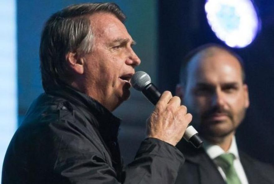 supremo-analisa-trama-golpista-de-bolsonaro-e-reus3A-novidades-sobre-reducao-de-penas-e-desfecho-do-processo