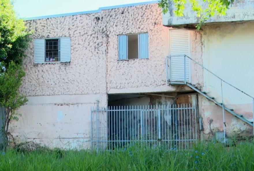 suspeito-e-preso-apos-confessar-crime-em-bar-e-esconder-corpo-de-mulher-em-banheiro2C-em-umuarama2C-pr suspeito-e-preso-apos-confessar-crime-em-bar-e-esconder-corpo-de-mulher-em-banheiro2C-em-umuarama2C-pr