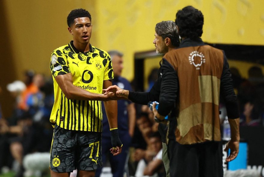 suspendido-por-cartao-amarelo2C-jobe-bellingham-nao-enfrentara-irmao-jude-nas-quartas-de-final3A-real-madrid-x-borussia-dortmund