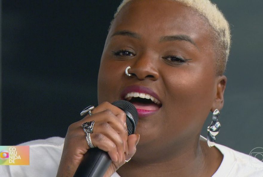 taina-goncalves3A-do-canto-na-igreja-a-expo-crista2C-a-jornada-de-uma-interprete-talentosa taina-goncalves3A-do-canto-na-igreja-a-expo-crista2C-a-jornada-de-uma-interprete-talentosa