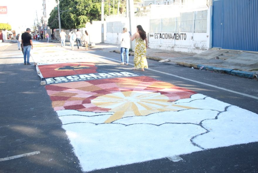 tapetes-de-corpus-christi-em-petrolina3A-manifestacoes-de-fe-e-devocao