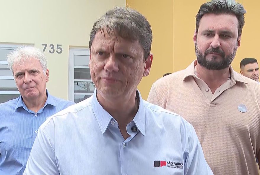 tarcisio-adia-visita-a-bolsonaro-na-papudinha-prevista-para-quinta