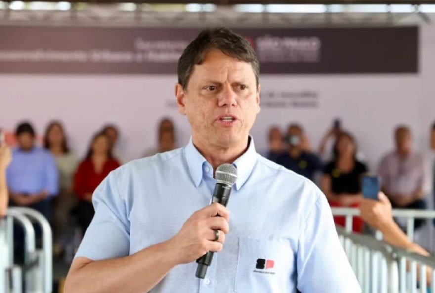 tarcisio-de-freitas-confirma-disputa-pela-reeleicao-em-sp-e-agenda-visita-a-bolsonaro tarcisio-de-freitas-confirma-disputa-pela-reeleicao-em-sp-e-agenda-visita-a-bolsonaro