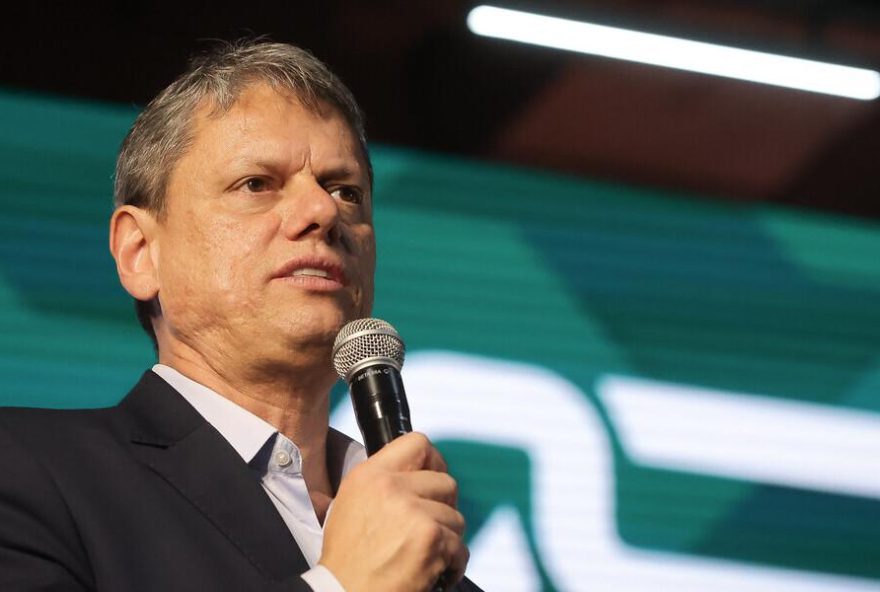 tarcisio-de-freitas-tem-o-suporte-da-velha-direita2C-segundo-moises-mendes