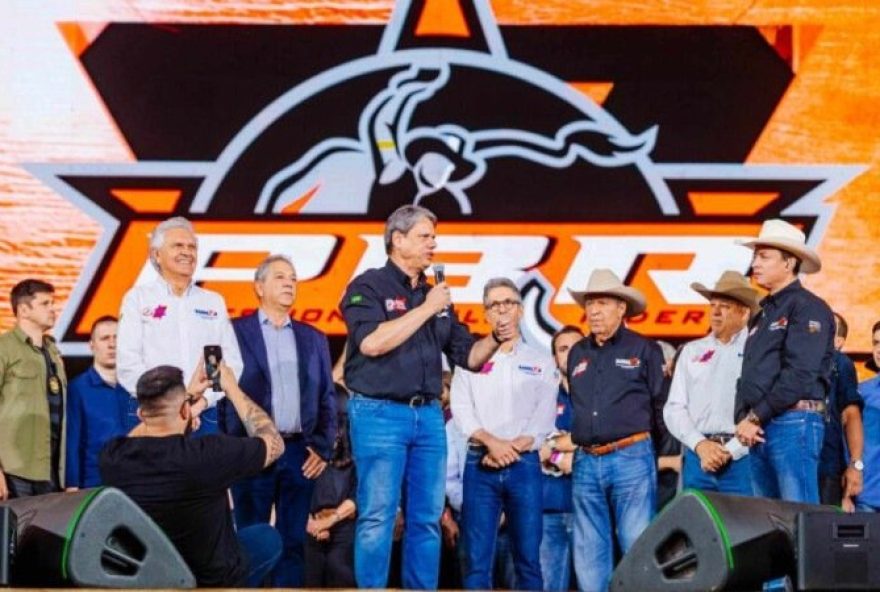tarcisio-defende-jair-bolsonaro-em-barretos3A-uma-grande-injustica