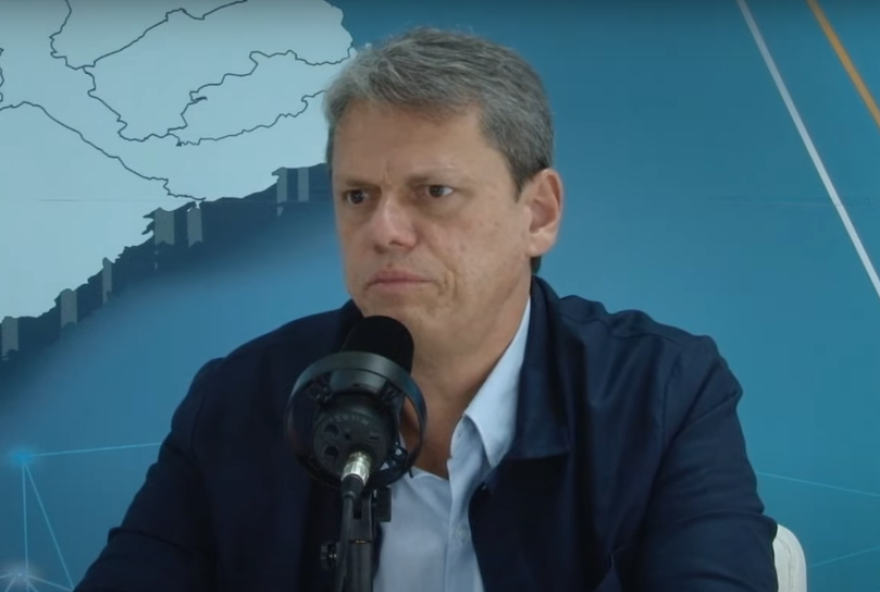 tarcisio-freitas-promete-indulto-a-bolsonaro-como-1deg-ato2C-mas-nega-candidatura-em-2026