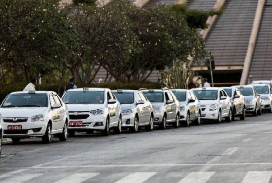 tarifas-de-taxi-no-df-tem-reajuste-apos-8-anos.-veja-novos-valores