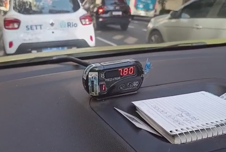 taxistas-presos-por-usar-dispositivo-fraudulento-em-taximetro-no-rio