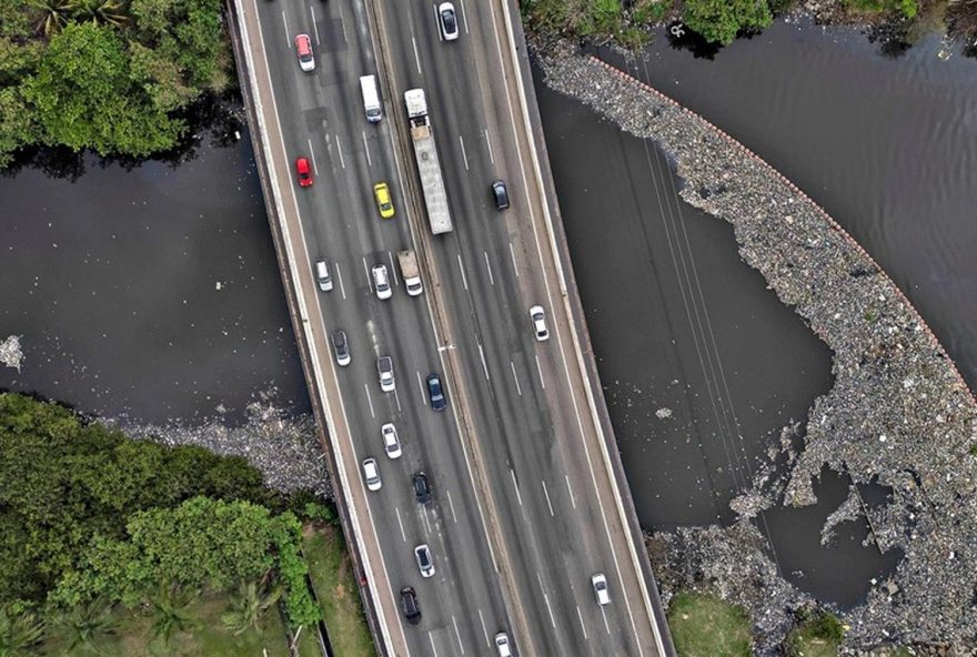 tce-rj-suspende-acordo-entre-cedae-e-aguas-do-rio-em-caso-de-compensacao-milionaria-quem-assumira-a-responsabilidade