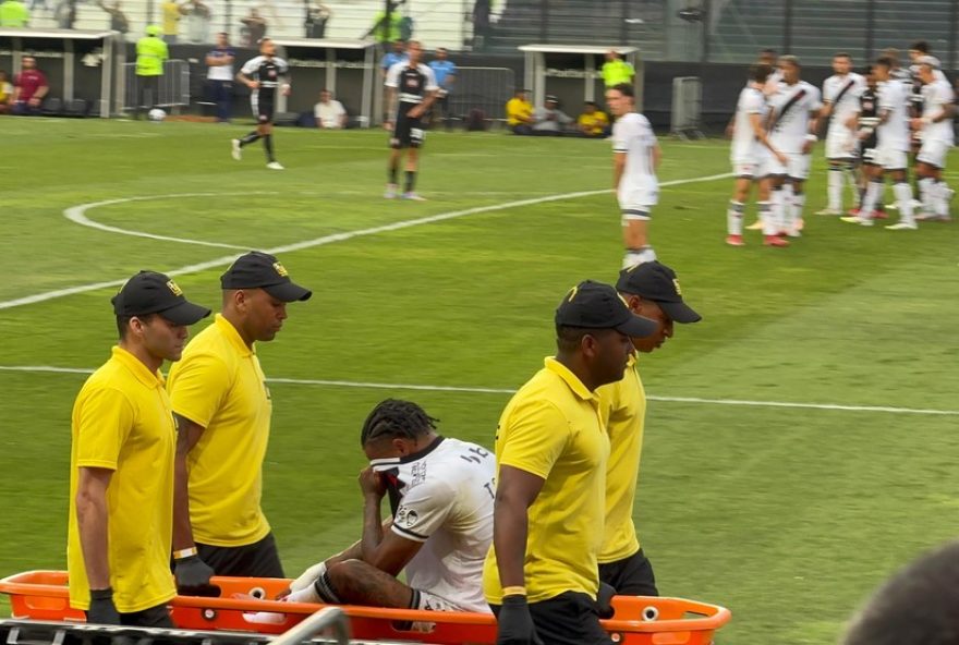 tche-tche-deixa-campo-chorando-com-lesao-na-coxa-em-jogo-entre-vasco-e-corinthians3A-impacto-emocional-e-preocupacoes-futuras-no-time