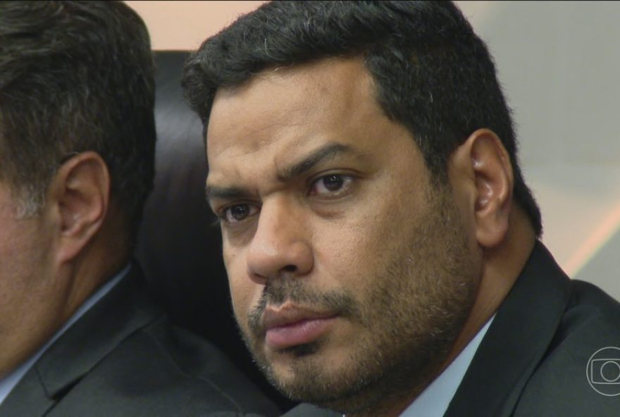 tcu-suspende-processo-sobre-atuacao-do-bc-no-caso-master tcu-suspende-processo-sobre-atuacao-do-bc-no-caso-master