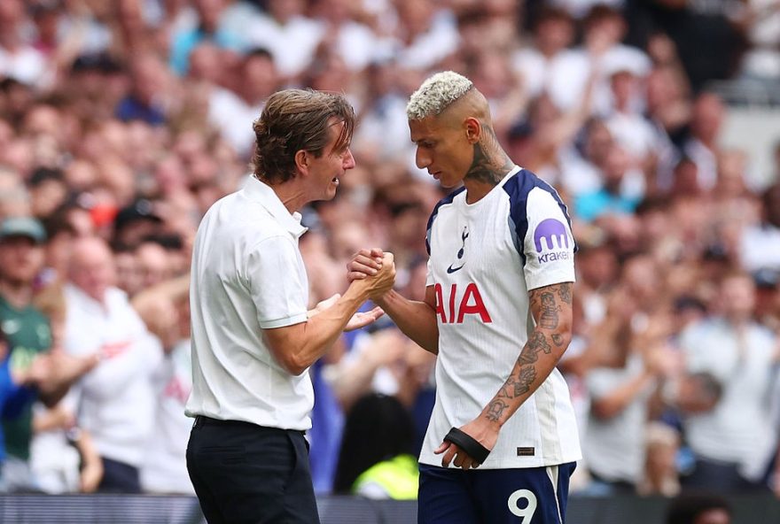 tecnico-do-tottenham-elogia-desempenho-de-richarlison3A-22meu-atacante-titular22