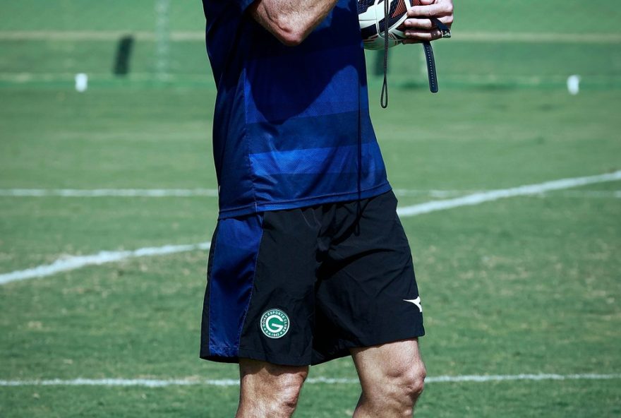 tecnico-mancini-cobra-vitoria-do-de-contra-o-america-mg-apos-derrota-no-classico