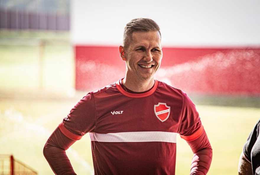 tecnico-paulo-turra-foca-em-acesso-a-serie-a-com-estreia-no-vila-nova3A-objetivo-e-vitoria-e-determinacao-para-subir-de-divisao