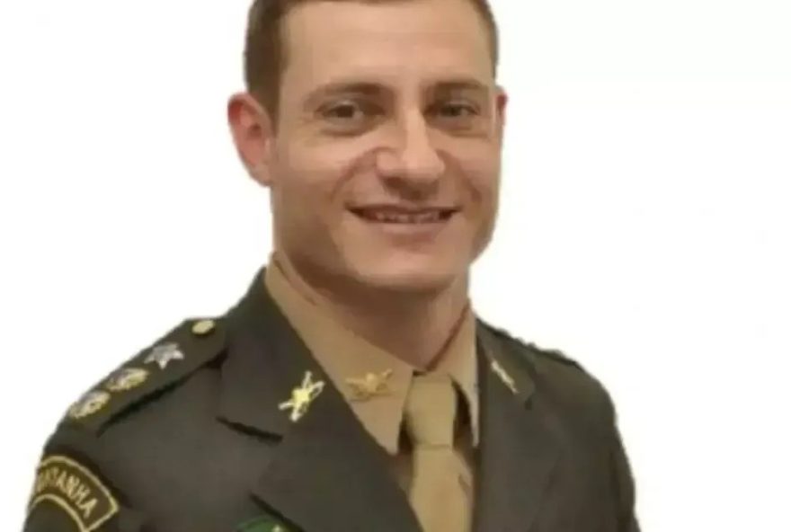 tenente-coronel-condenado-por-plano-de-golpe-se-entrega-a-pf-para-cumprir-prisao-domiciliar tenente-coronel-condenado-por-plano-de-golpe-se-entrega-a-pf-para-cumprir-prisao-domiciliar