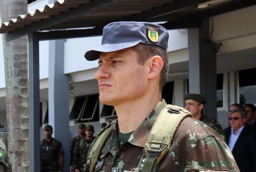 tenente-coronel-condenado-por-tentativa-de-golpe-se-entrega-a-pf-em-goiania tenente-coronel-condenado-por-tentativa-de-golpe-se-entrega-a-pf-em-goiania