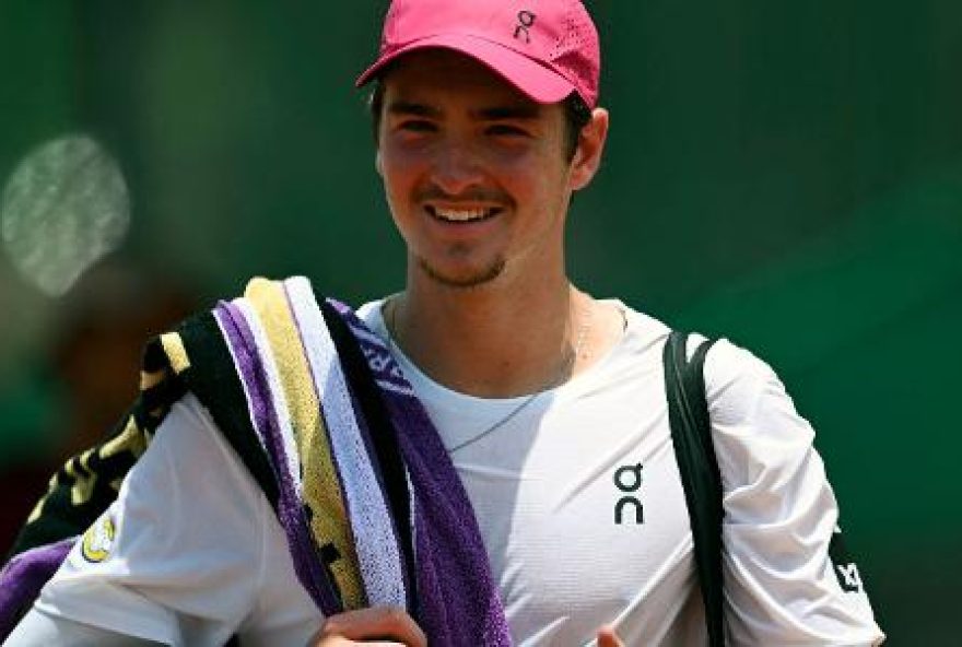 tenista-brasileiro2C-joao-fonseca-enfrenta-desafios-em-buenos-aires-e-rio-sob-pressao tenista-brasileiro2C-joao-fonseca-enfrenta-desafios-em-buenos-aires-e-rio-sob-pressao