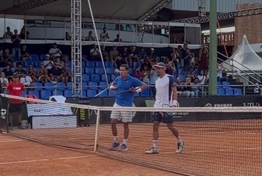 tenistas-estrangeiros-sao-detidos-por-injuria-racial-em-sc3A-revolta-e-indignacao-apos-incidente-durante-torneio-de-tenis tenistas-estrangeiros-sao-detidos-por-injuria-racial-em-sc3A-revolta-e-indignacao-apos-incidente-durante-torneio-de-tenis