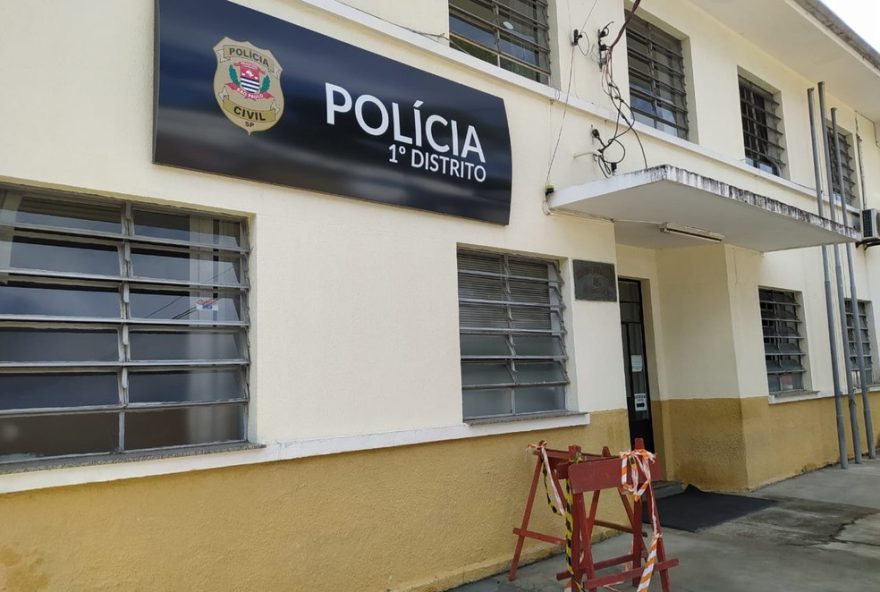 tentativa-de-feminicidio-em-mogi-das-cruzes3A-mulher-e-esfaqueada-pelo-ex-companheiro