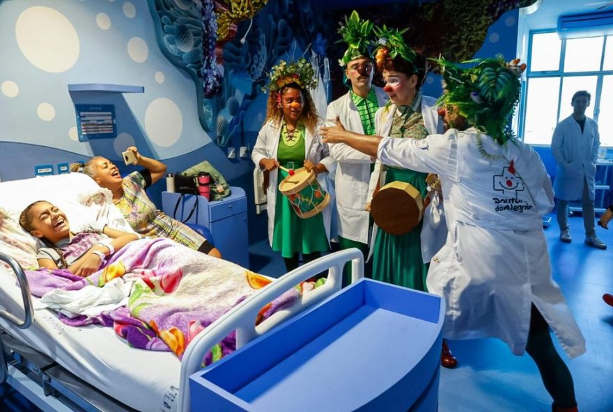 terapia-do-riso-no-rio-de-janeiro3A-lei-regulamenta-alegria-nos-hospitais