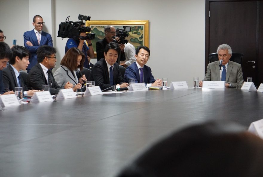 terras-raras-em-goias3A-estado-assina-parceria-com-japao