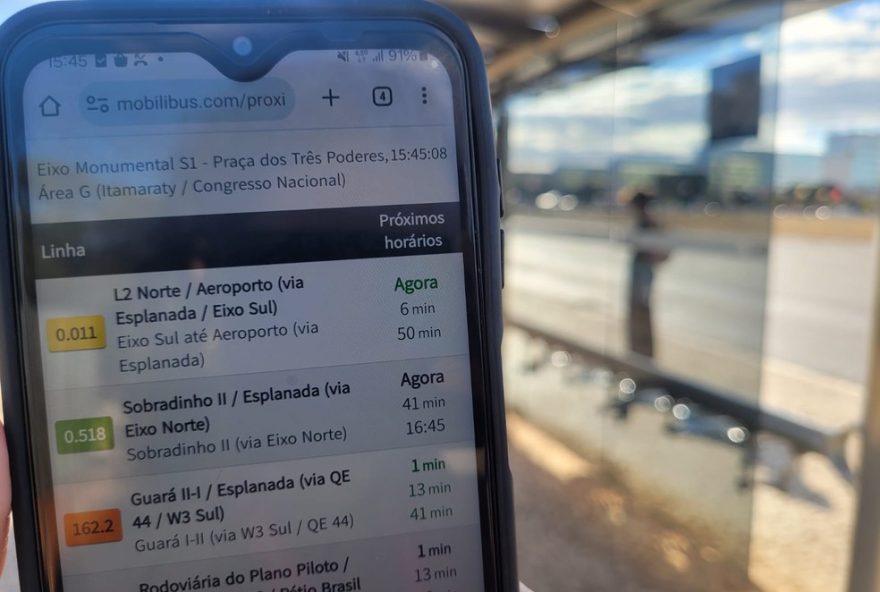 teste-de-qr-codes-em-onibus-do-df3A-baixa-adesao-e-falhas2C-diz-secretaria-de-mobilidade