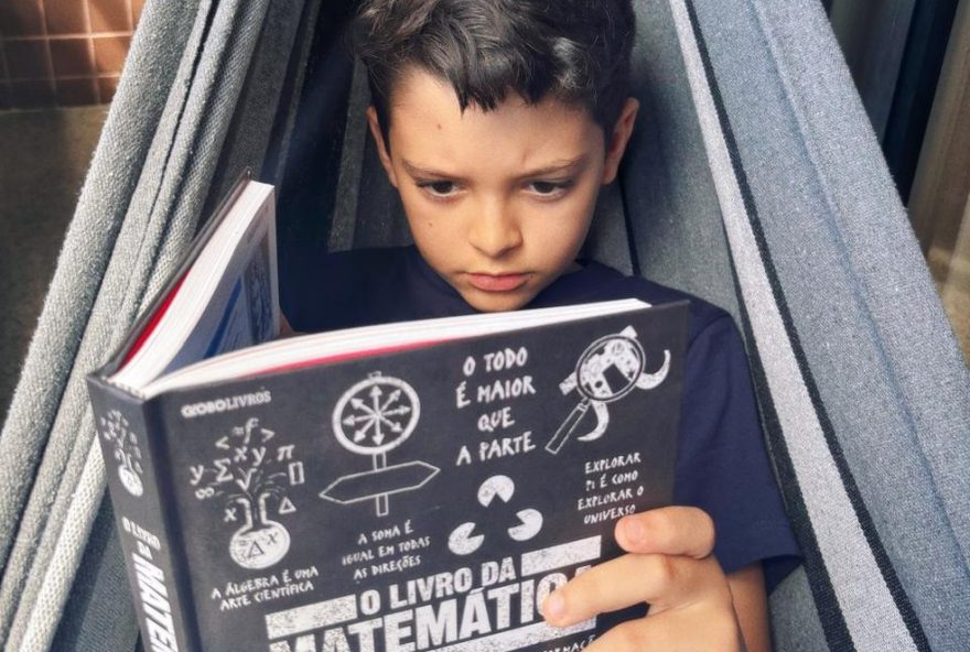theo-de2C-de-10-anos2C-superdotado-no-pequenos-genios-do-domingao-do-huck