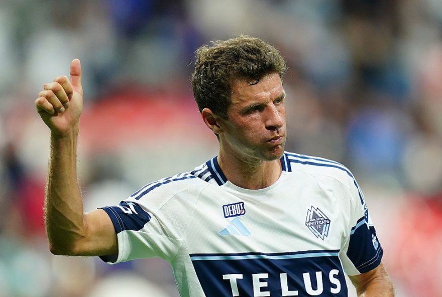 thomas-muller-estreia-na-mls-com-gol-anulado-em-jogo-emocionante