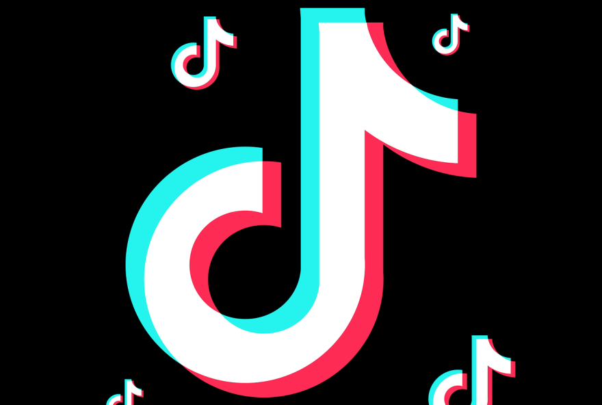 tiktok-7002882_1280