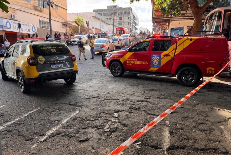tiroteio-em-foz-do-iguacu-deixa-uma-mulher-morta-e-tres-feridos2C-alvo-era-empresario-do-turismo2C-diz-policia